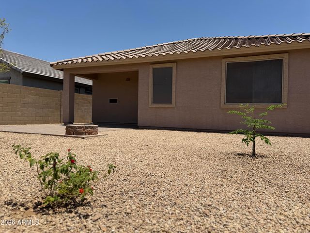 6628 S 4TH Street, Phoenix, AZ 85042