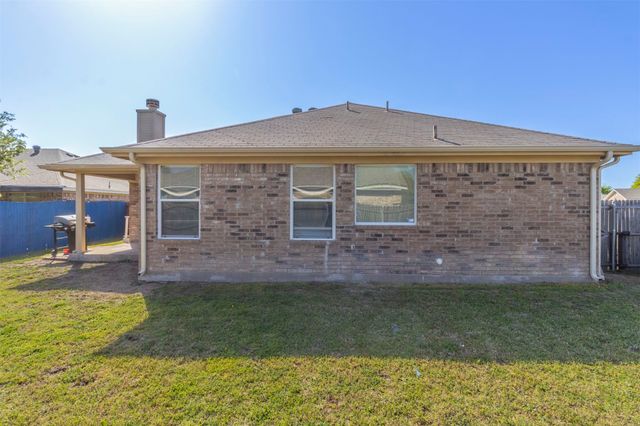 301 Wintergreen Court, Weatherford, TX 76085