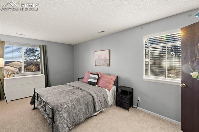 814 Tenderfoot Hill Road 102, Colorado Springs, CO 80906