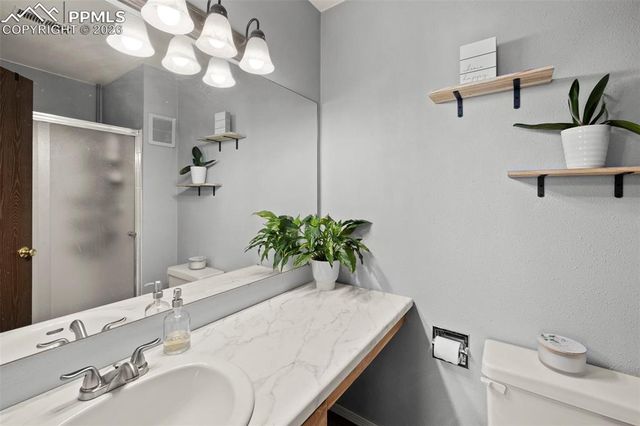 814 Tenderfoot Hill Road 102, Colorado Springs, CO 80906