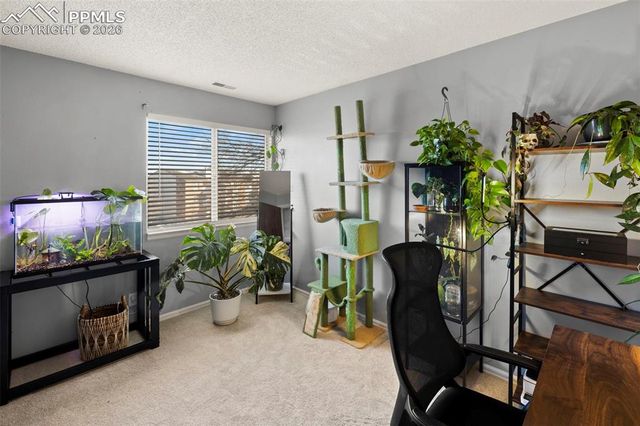 814 Tenderfoot Hill Road 102, Colorado Springs, CO 80906