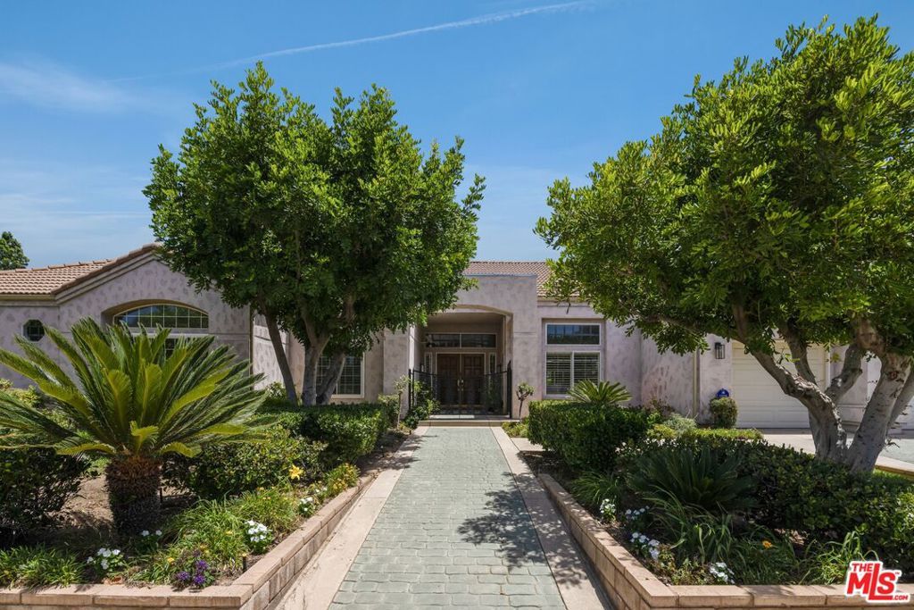 Image 1 of property listing at 9550 White Oak Avenue, Los Angeles, CA 91325