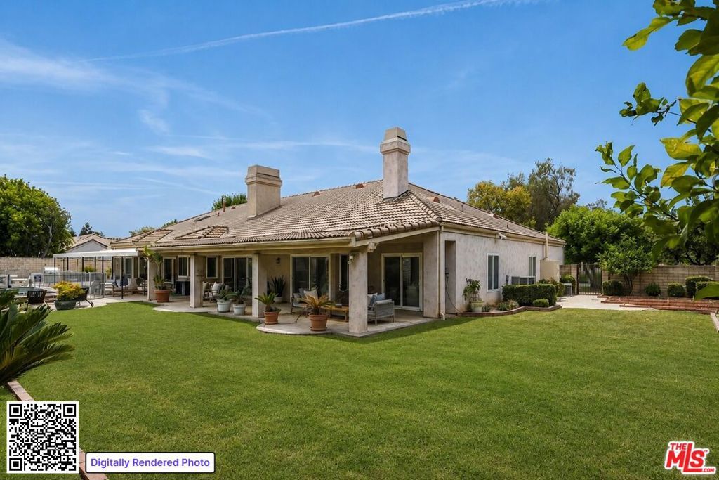 Image 38 of property listing at 9550 White Oak Avenue, Los Angeles, CA 91325