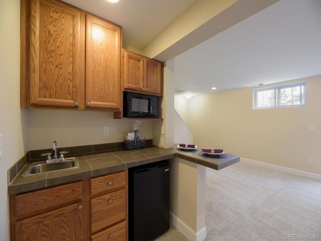 471 High Dr, Castle Rock, CO 80104