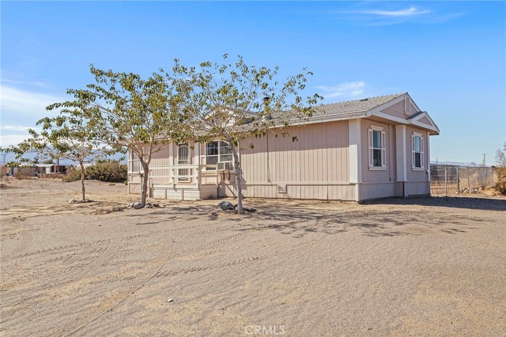 14626 Monte Vista Road, Phelan, CA 92371