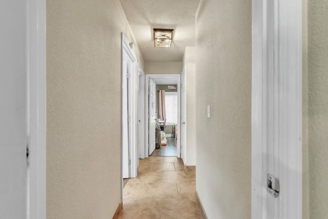 7662 Milldale Cir, Elverta, CA 95626