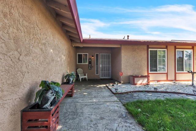 7662 Milldale Cir, Elverta, CA 95626