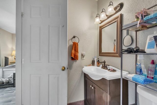 7662 Milldale Cir, Elverta, CA 95626
