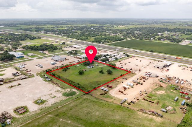 26544 S Us-59 S, El Campo, TX 77437