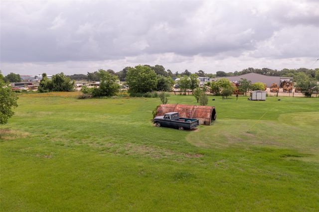 26544 S Us-59 S, El Campo, TX 77437