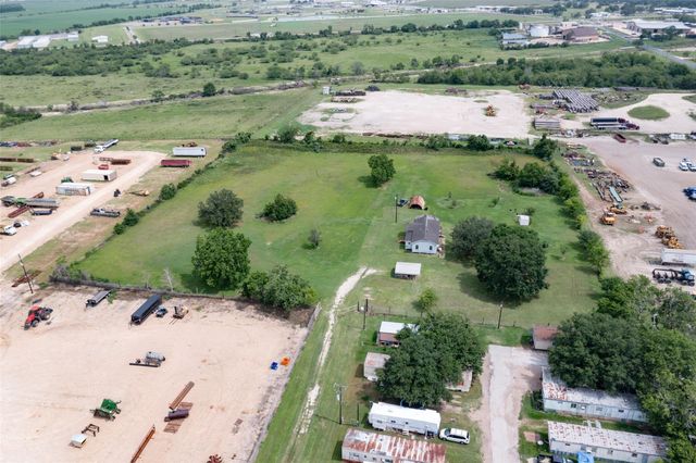 26544 S Us-59 S, El Campo, TX 77437