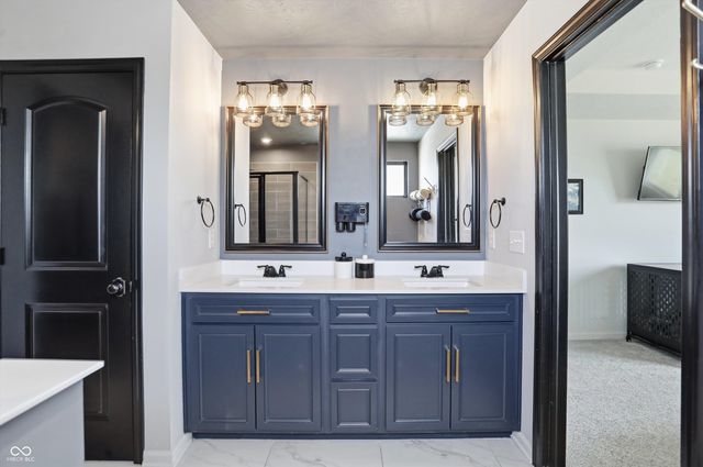 18884 Pinda Drive, Westfield, IN 46074