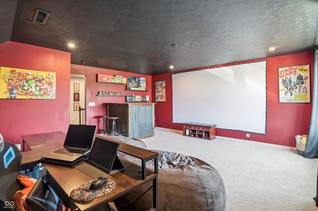 18884 Pinda Drive, Westfield, IN 46074