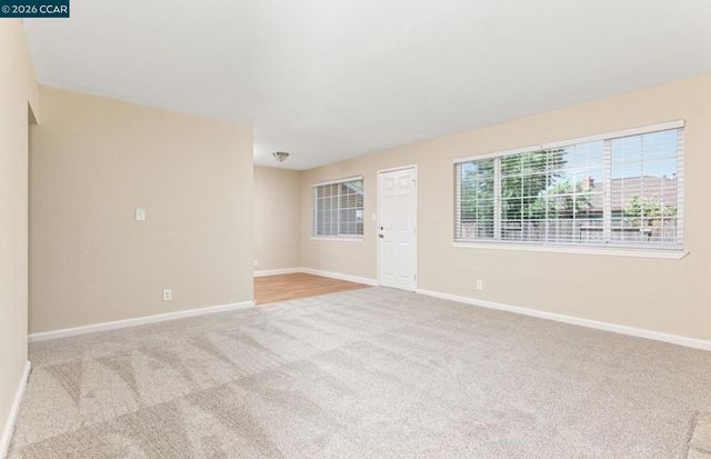 2504 Riesling Way, Rancho Cordova, CA 95670