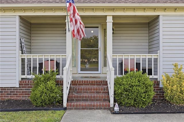 312 Gallenway TER, Chesapeake, VA 23322