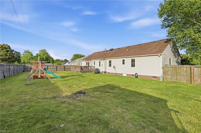 312 Gallenway TER, Chesapeake, VA 23322