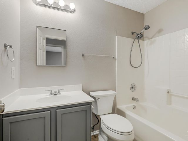 3005 Cedar Crest Drive, Mckinney, TX 75070