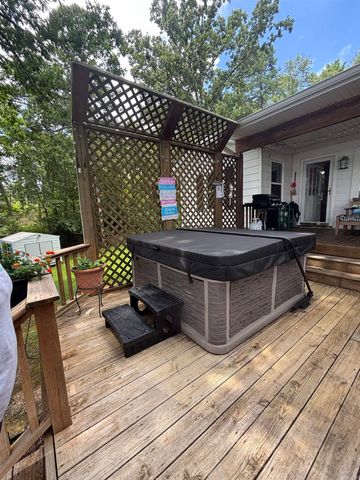 114 Haggard Loop, Hot Springs National Park, AR 71913