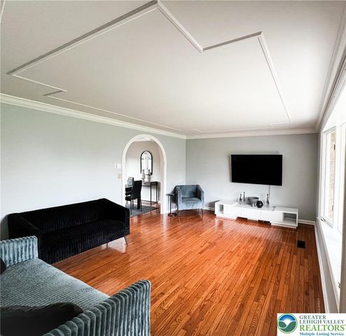 10 Dusty Road, Easton, PA 18045