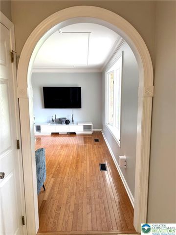 10 Dusty Road, Easton, PA 18045