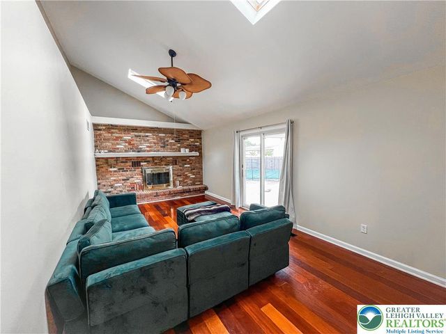 10 Dusty Road, Easton, PA 18045