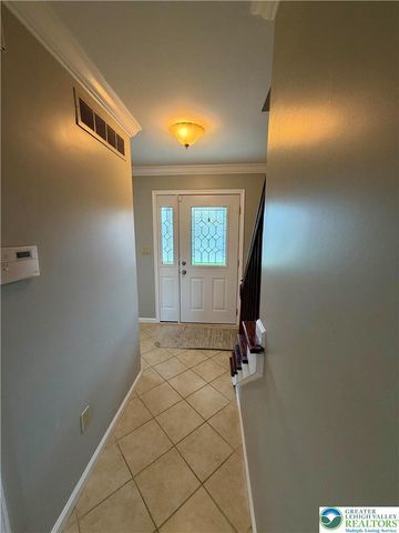 10 Dusty Road, Easton, PA 18045