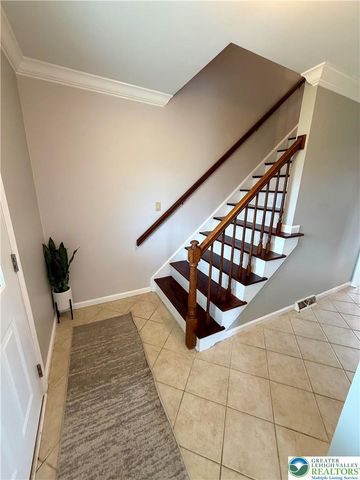 10 Dusty Road, Easton, PA 18045