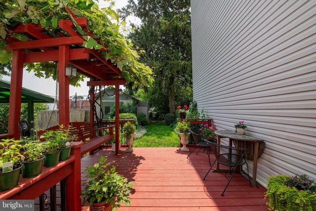 537 GERHARD STREET, Philadelphia, PA 19128