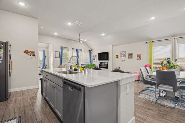 3201 Deckard Drive, Royse City, TX 75189