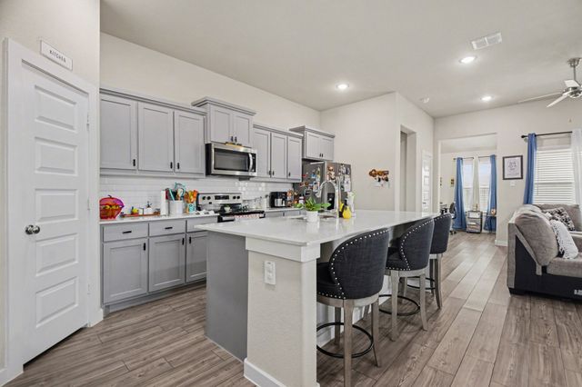 3201 Deckard Drive, Royse City, TX 75189