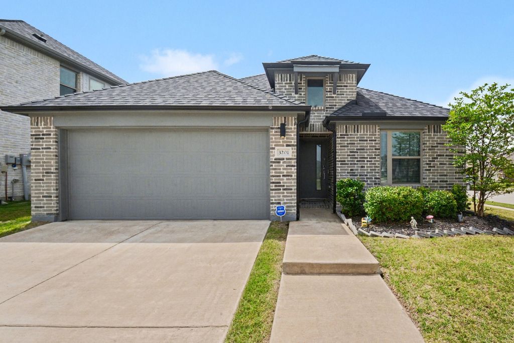 3201 Deckard Drive, Royse City, TX 75189