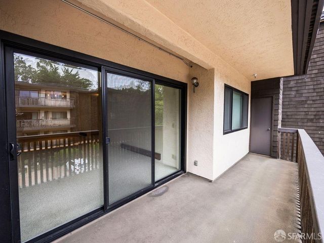 2790 19th Avenue 12, San Francisco, CA 94132