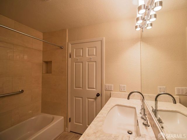 2790 19th Avenue 12, San Francisco, CA 94132