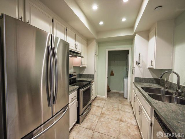 2790 19th Avenue 12, San Francisco, CA 94132