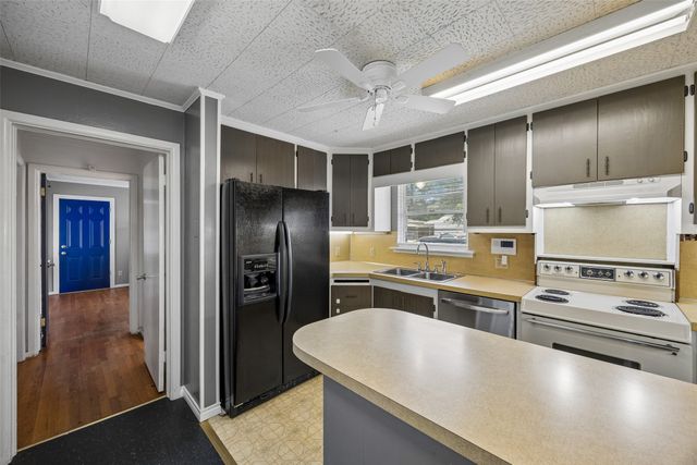 3040 June Drive, Dallas, TX 75211