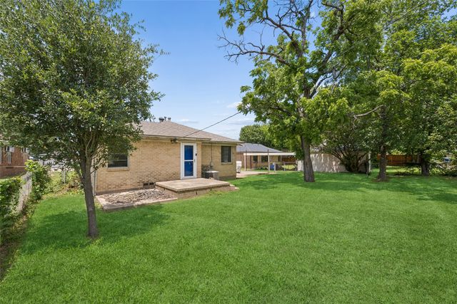 3040 June Drive, Dallas, TX 75211