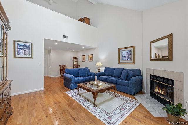 3302 Homestead Court, Peekskill, NY 10566