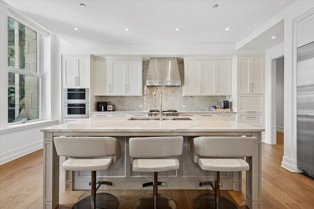 435 N Michigan Avenue 503, Chicago, IL 60611