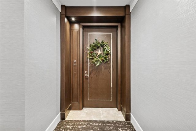 435 N Michigan Avenue 503, Chicago, IL 60611