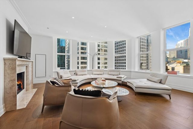 435 N Michigan Avenue 503, Chicago, IL 60611