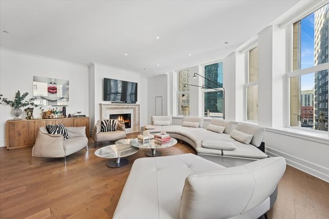 435 N Michigan Avenue 503, Chicago, IL 60611