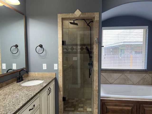 7620 Harold Drive, Yukon, OK 73099