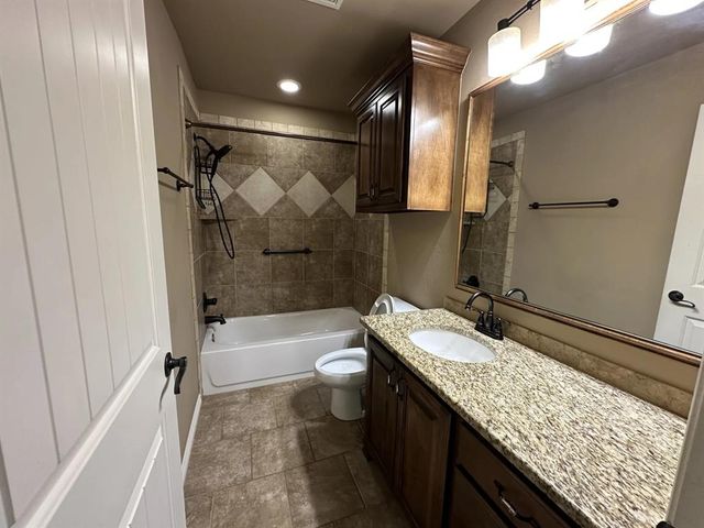 7620 Harold Drive, Yukon, OK 73099