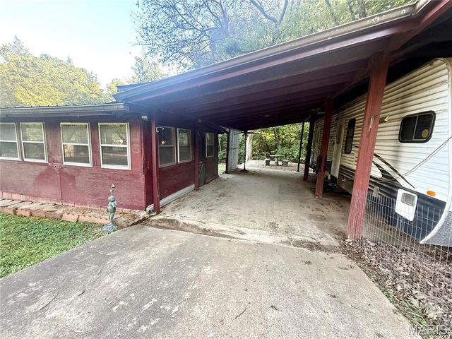 2112 Silver Springs Drive, Bonne Terre, MO 63628