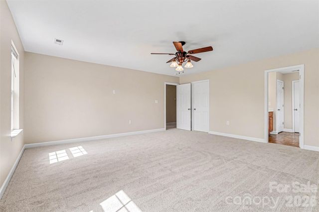 1392 Bottle Brush Lane, Harrisburg, NC 28075