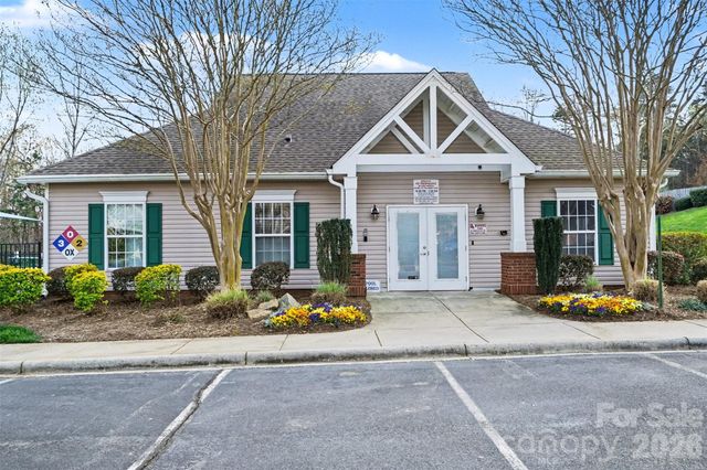 1392 Bottle Brush Lane, Harrisburg, NC 28075