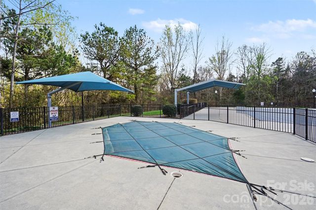 1392 Bottle Brush Lane, Harrisburg, NC 28075