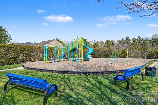 1392 Bottle Brush Lane, Harrisburg, NC 28075