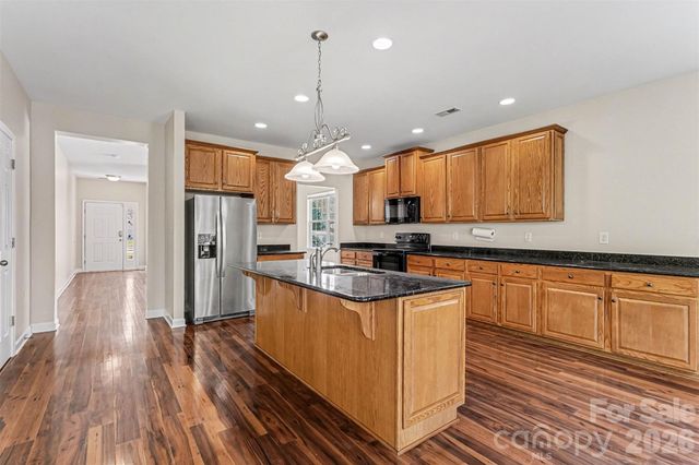 1392 Bottle Brush Lane, Harrisburg, NC 28075