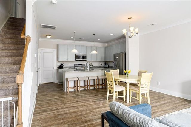 1774 Welden Village Avenue, Kernersville, NC 27284